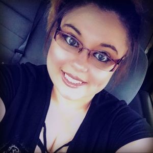 Meet your Posher, Hayley